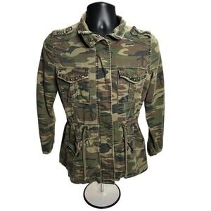 Women’s Camo Military Utility Jacket with Studded Pockets Size M - Others Follow